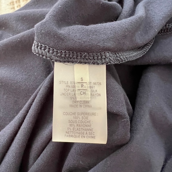 Elie Tahari Blue Silk Top - Picture 8 of 10